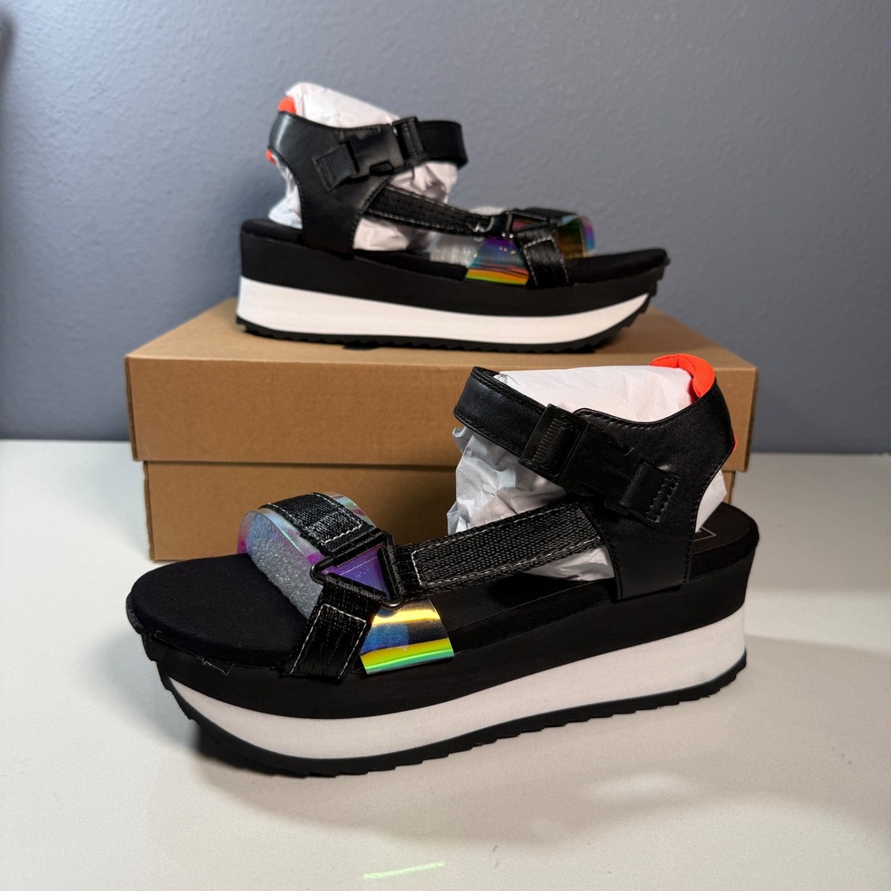 Dirty Laundry Platform Sandals Womens 7 Black  New Iridescent GBZ-010